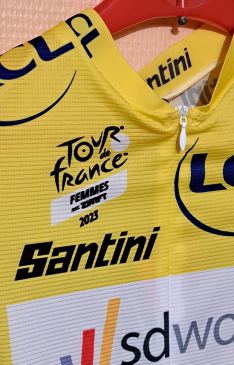 Gele Trui van Tour de France Femmes-winnares Demi Vollering (2023)