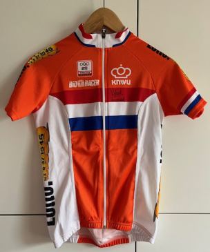 Nederlands team shirt uit 2013 van Annemiek van Vleuten (Gesigneerd)